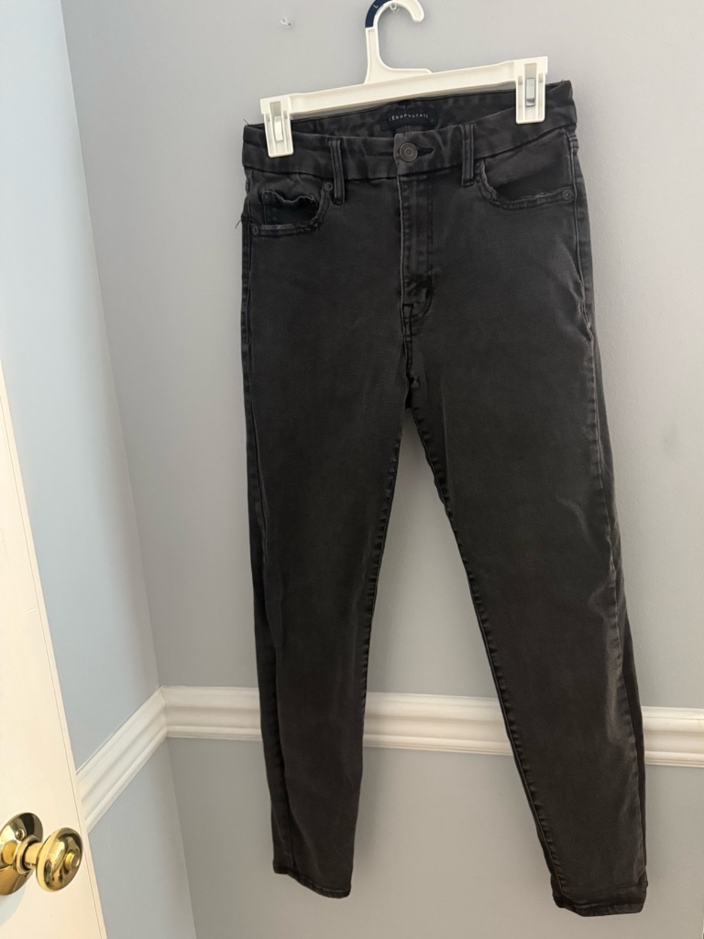 Aeropostale Size 8 High Rise Curvy Jeggings